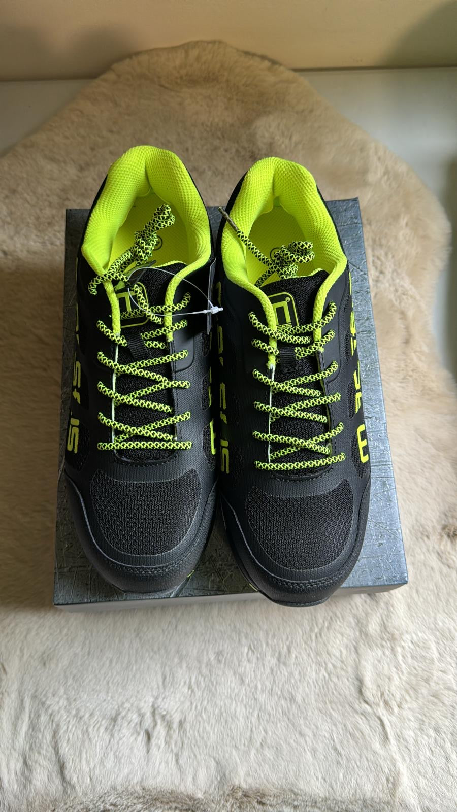 NEW Safety work Shoes Black and Green